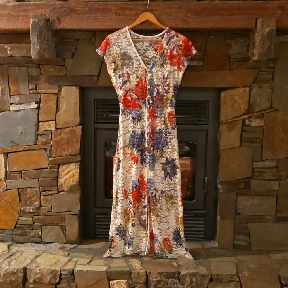 [DIR. SALE: FREE SHIPPING] NWOT American Rag -- White and Floral Lace Cover-up